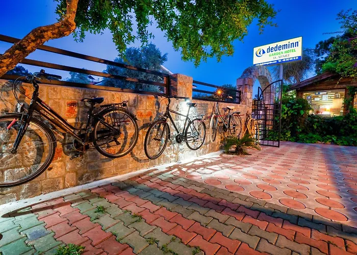 Dedeminn Garden Hotel