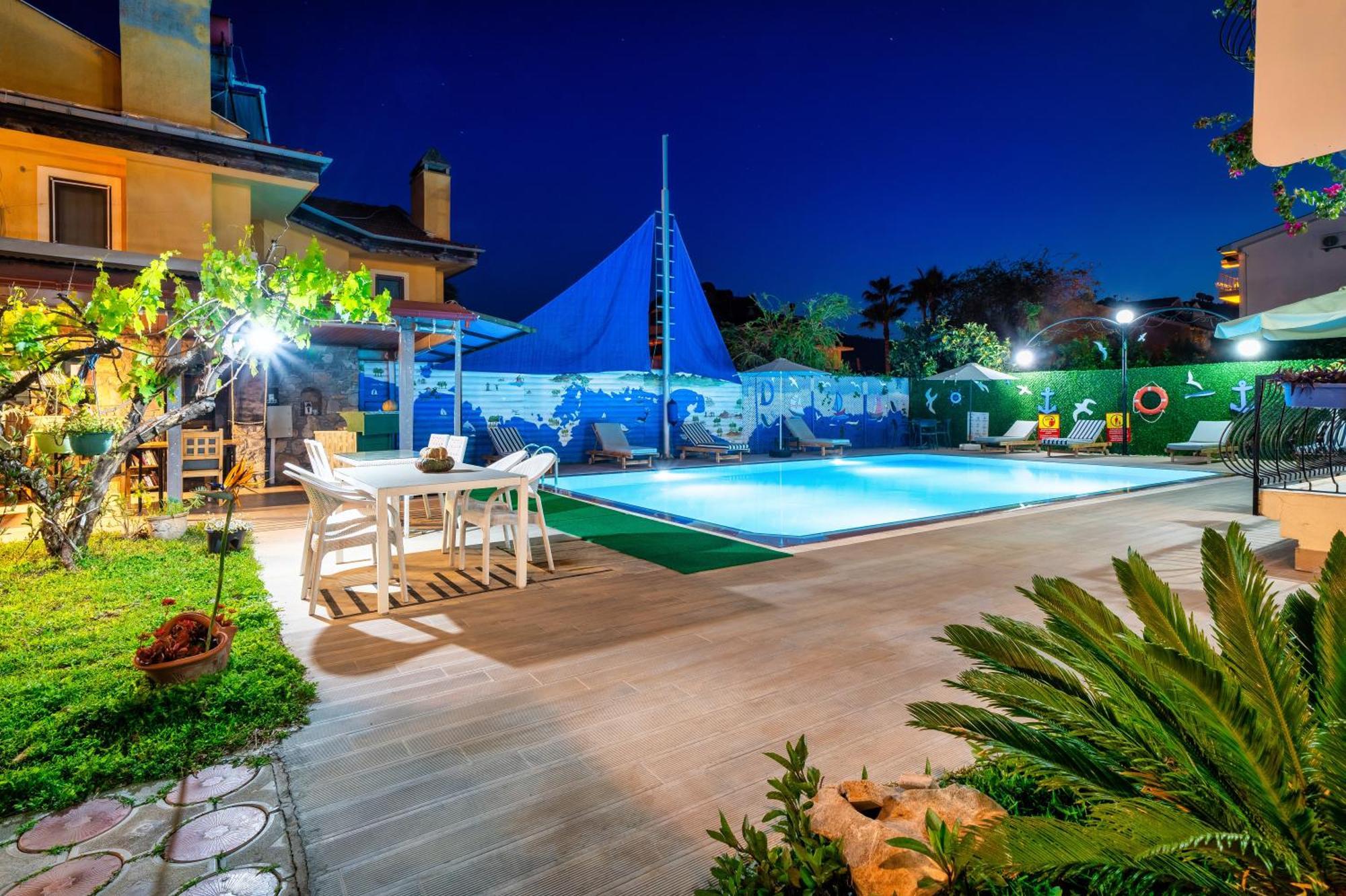 Dedeminn Garden 2*